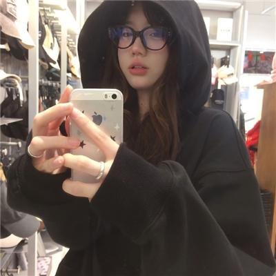 妇女是英雄